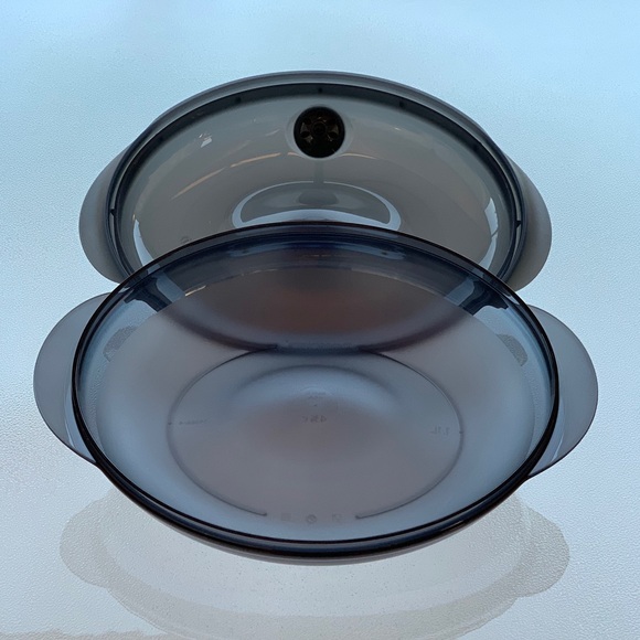 Tupperware Oval Heat N Serve Dark Gray Microwave Container and Lid - Picture 7 of 8